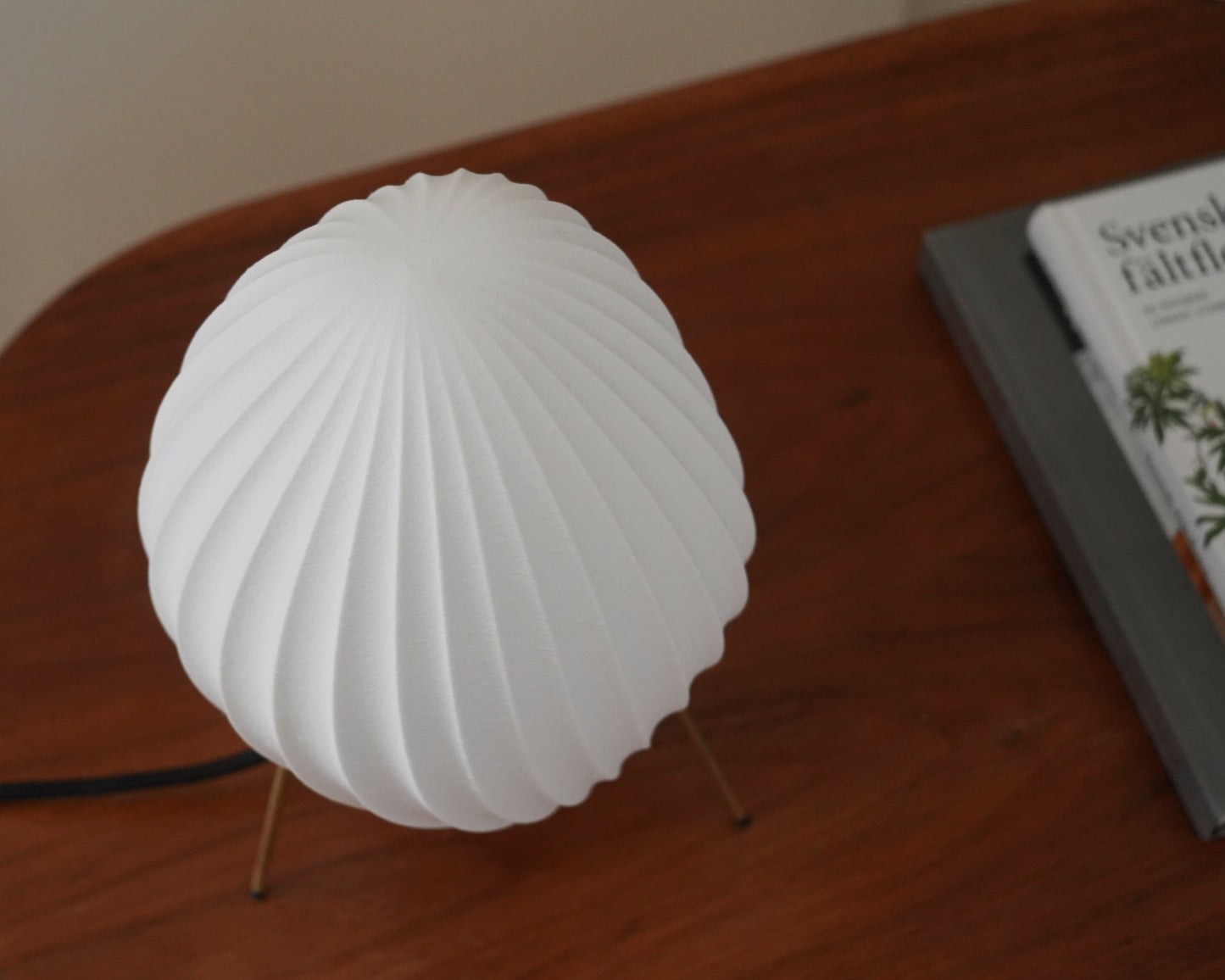 4J Lamp