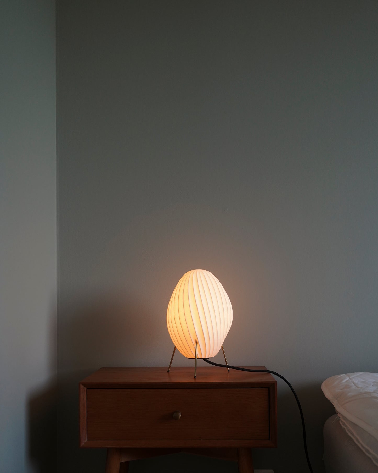 4J Lamp